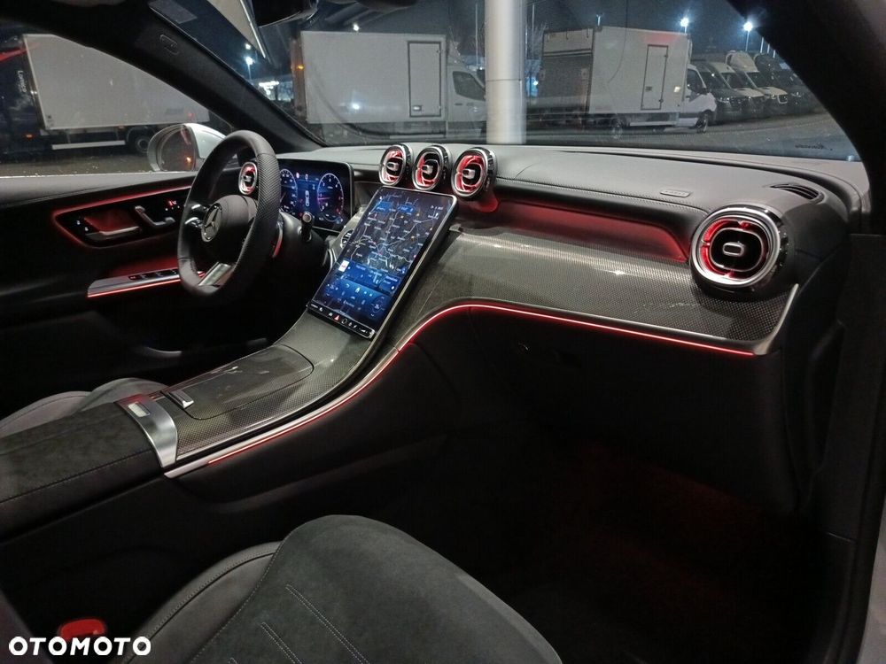 Mercedes-Benz GLC - 11