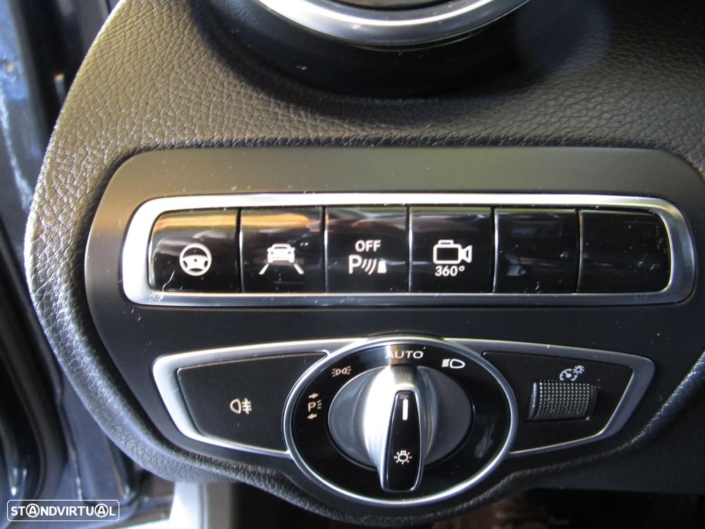 Mercedes-Benz C 350 e - 33