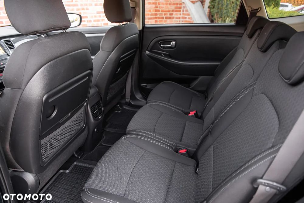 Kia Carens 1.7 CRDi 115 Fifa World Cup Edition - 23