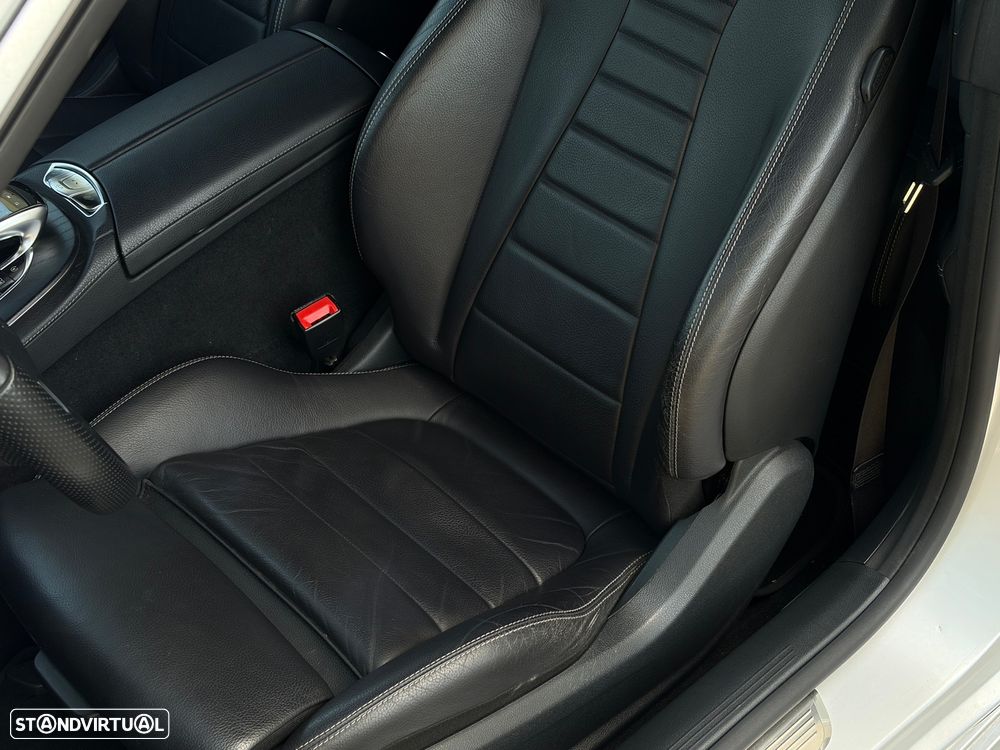 Mercedes-Benz E 220 d Aut. - 26