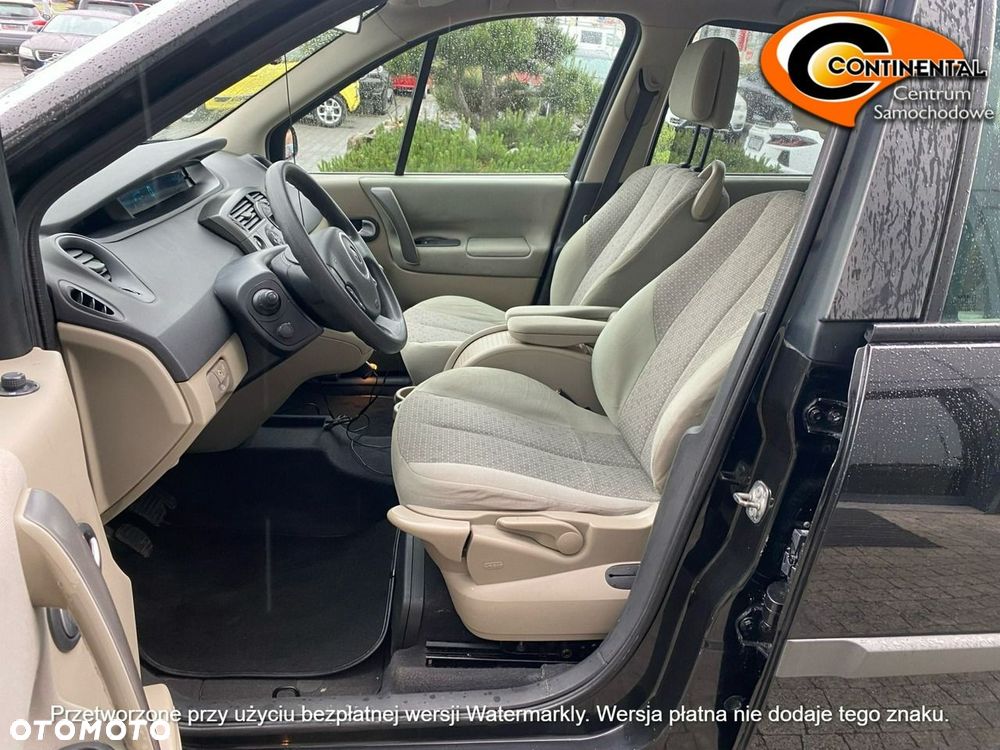 Renault Grand Scenic - 14