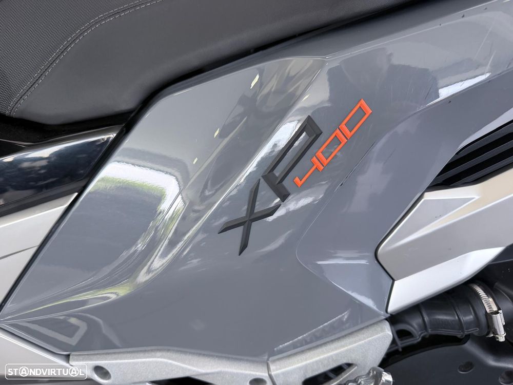 Peugeot XPS 400 GT - 8