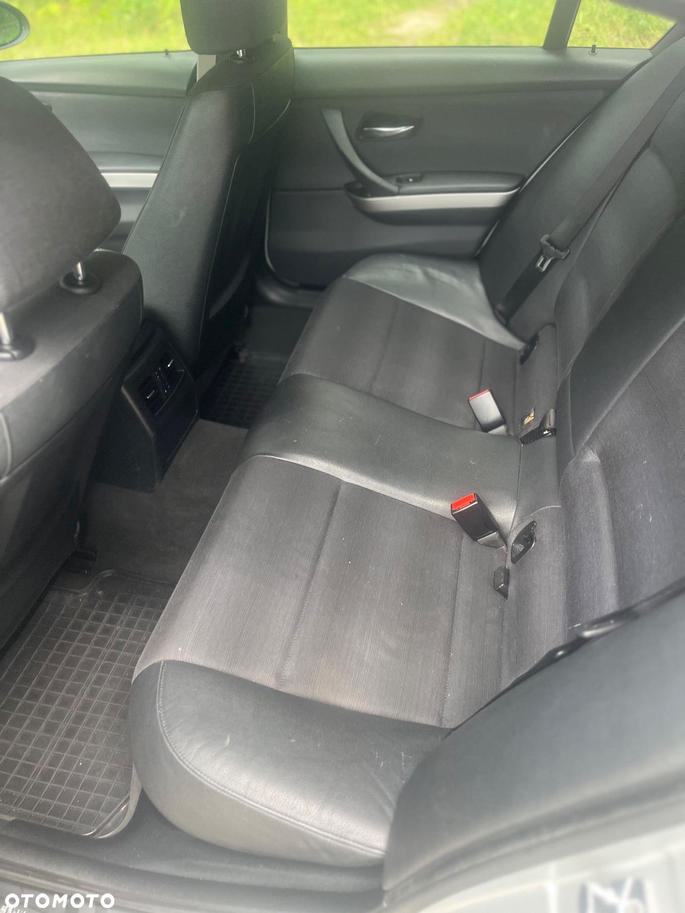 BMW Seria 3 320i - 13