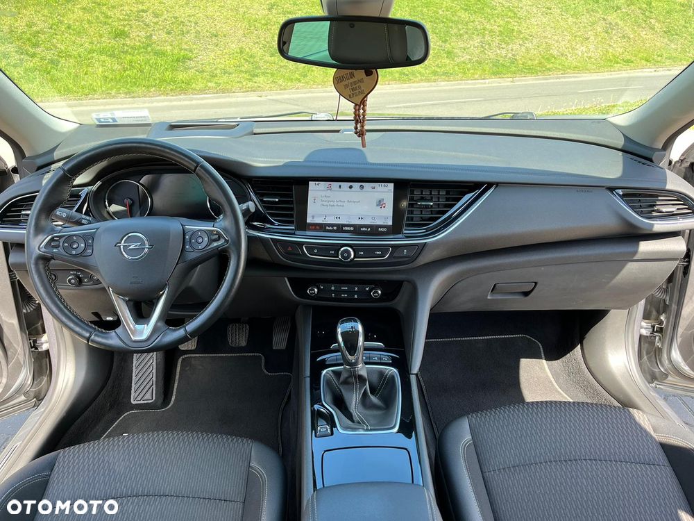 Opel Insignia 1.6 CDTI Innovation S&S Eco - 10