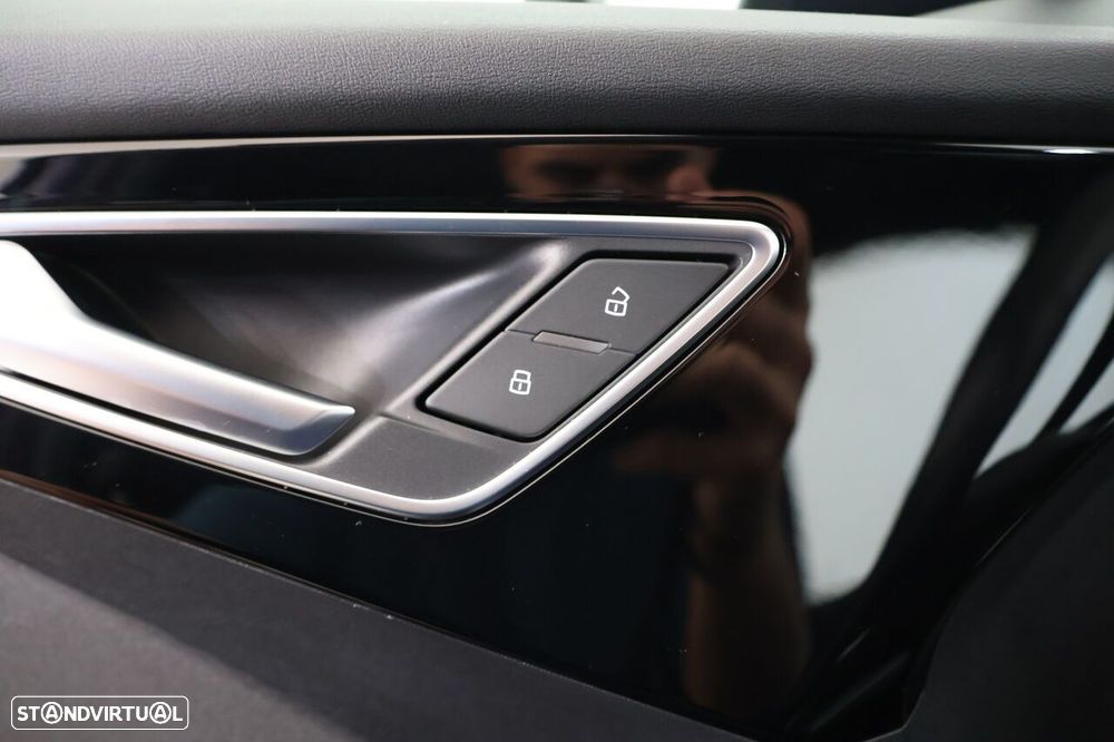 Audi Q4 e-tron 40 82 kWH - 17