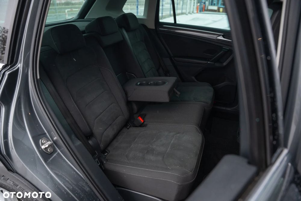 Volkswagen Tiguan 2.0 TDI SCR 4Motion (BlueMotion Techn.) DSG Highline - 35