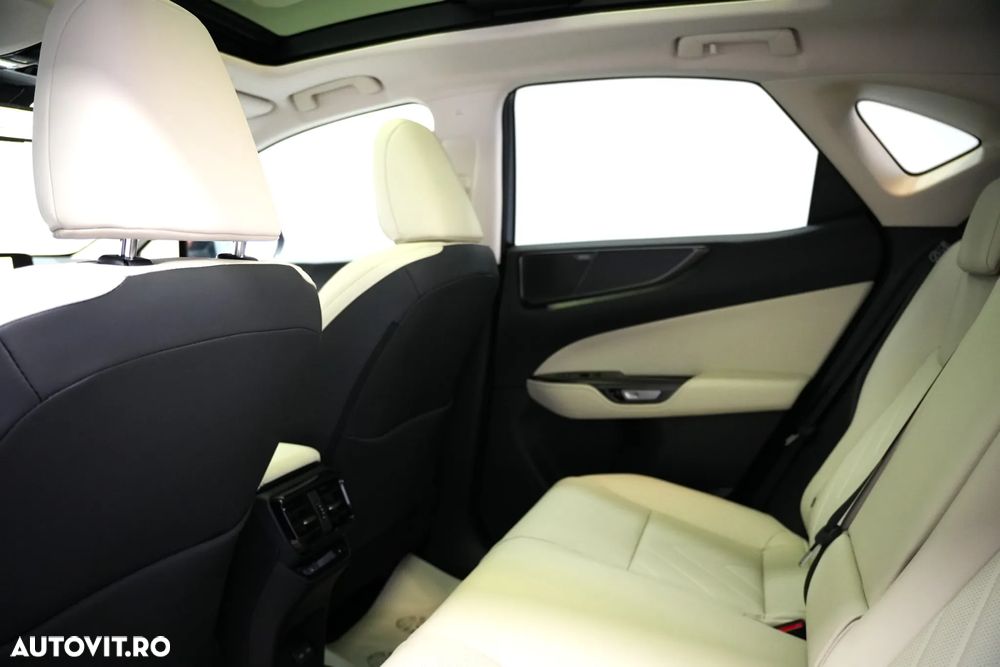 Lexus Seria NX 350h AWD CVT HEV Luxury - 9
