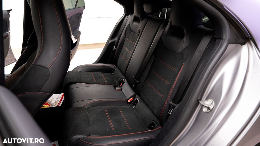 Mercedes-Benz CLA 250 e 8G-DCT AMG Line - 15