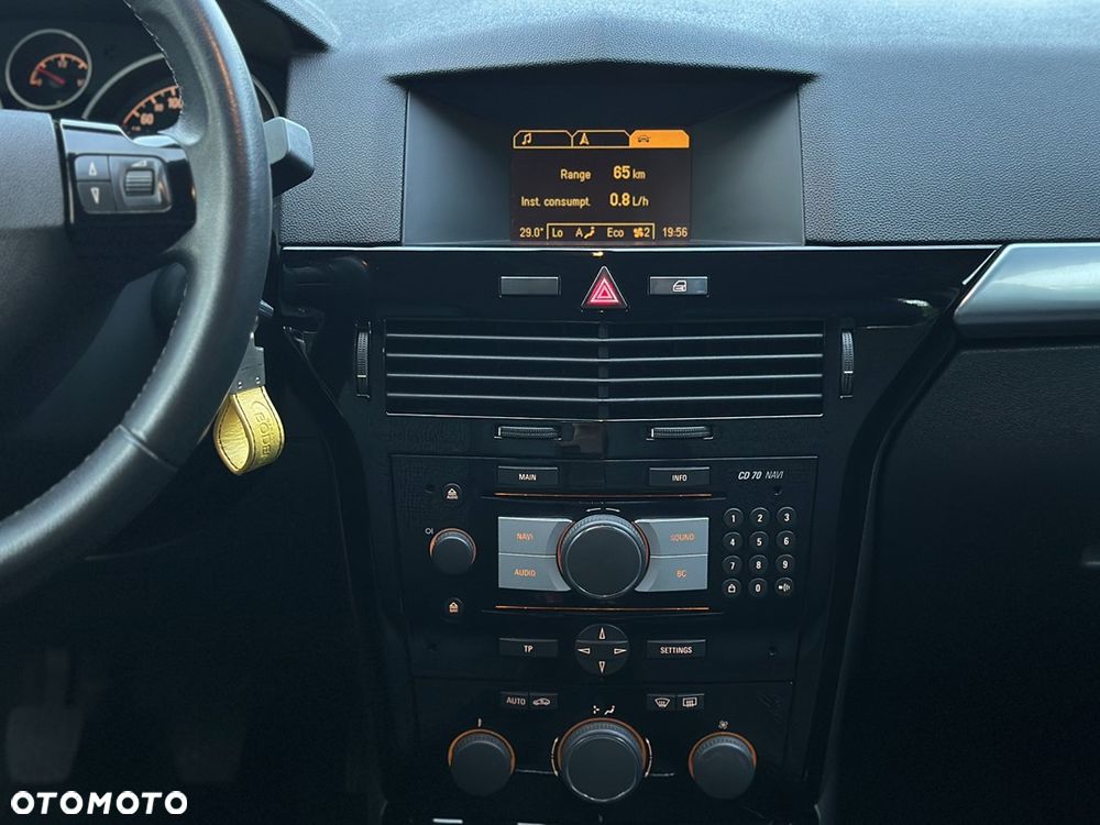 Opel Astra 1.6 Exklusiv - 30