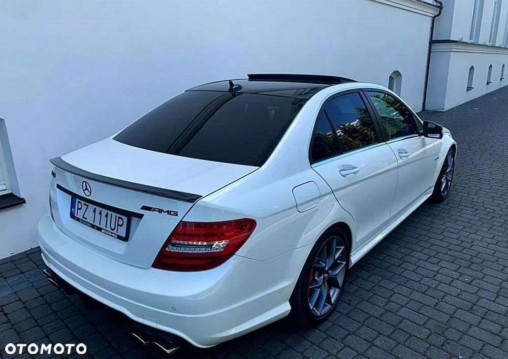 MERCEDES W204 SPOILER AMG LOTKA NA KLAPĘ PODKŁAD!! - 5