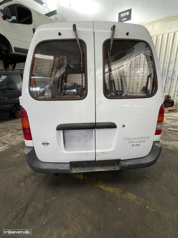Para Peças Nissan Vanette Cargo Caixa (Hc 23) - 4