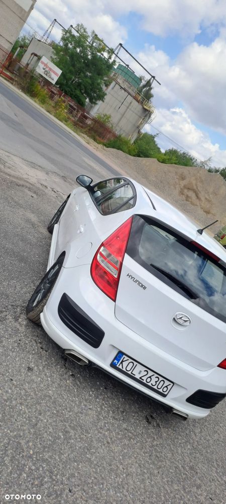 Hyundai i30 1.6 Comfort - 4