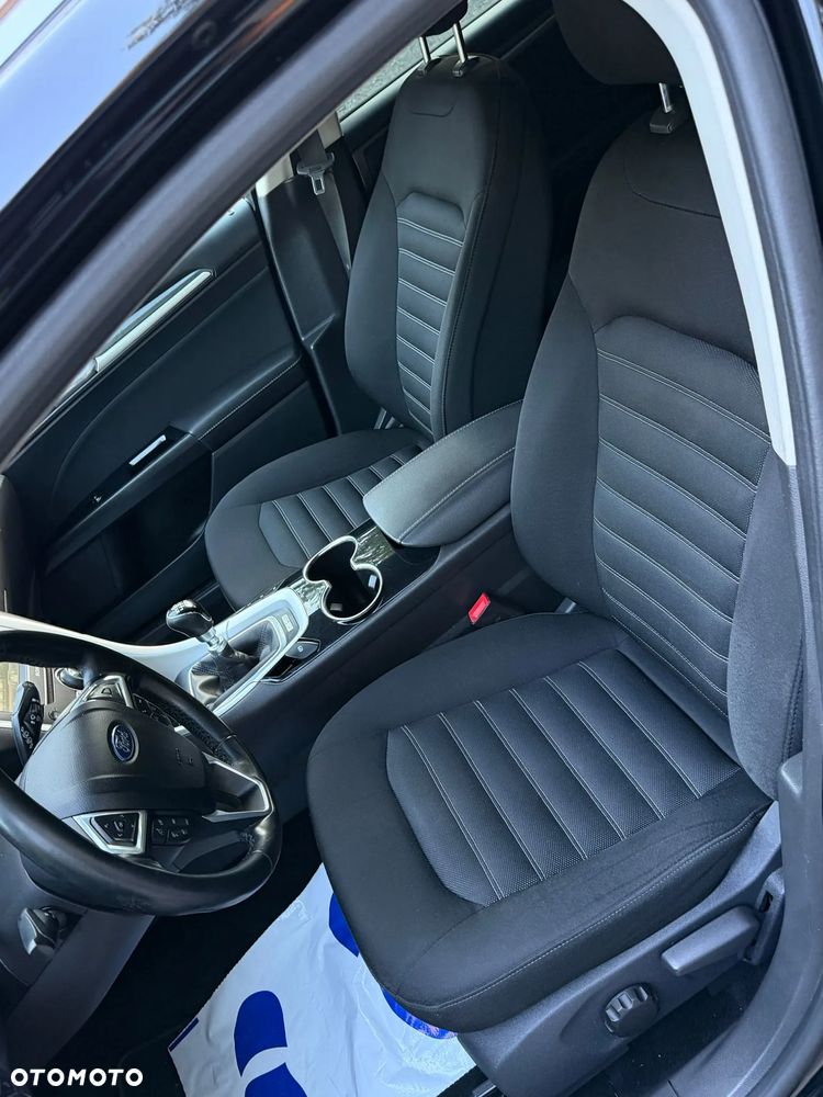 Ford Mondeo - 25