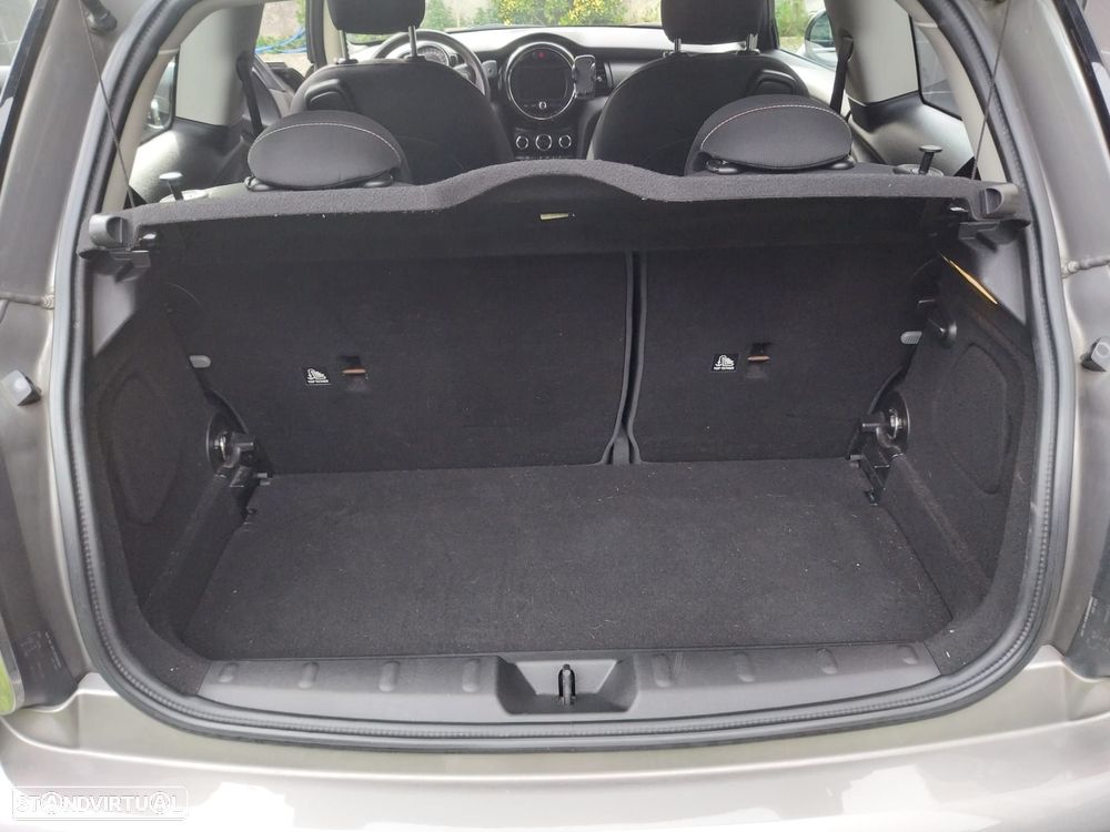 MINI 3 Portas One D - 14