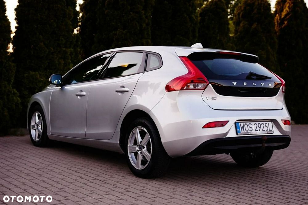 Volvo V40 D2 Kinetic - 4