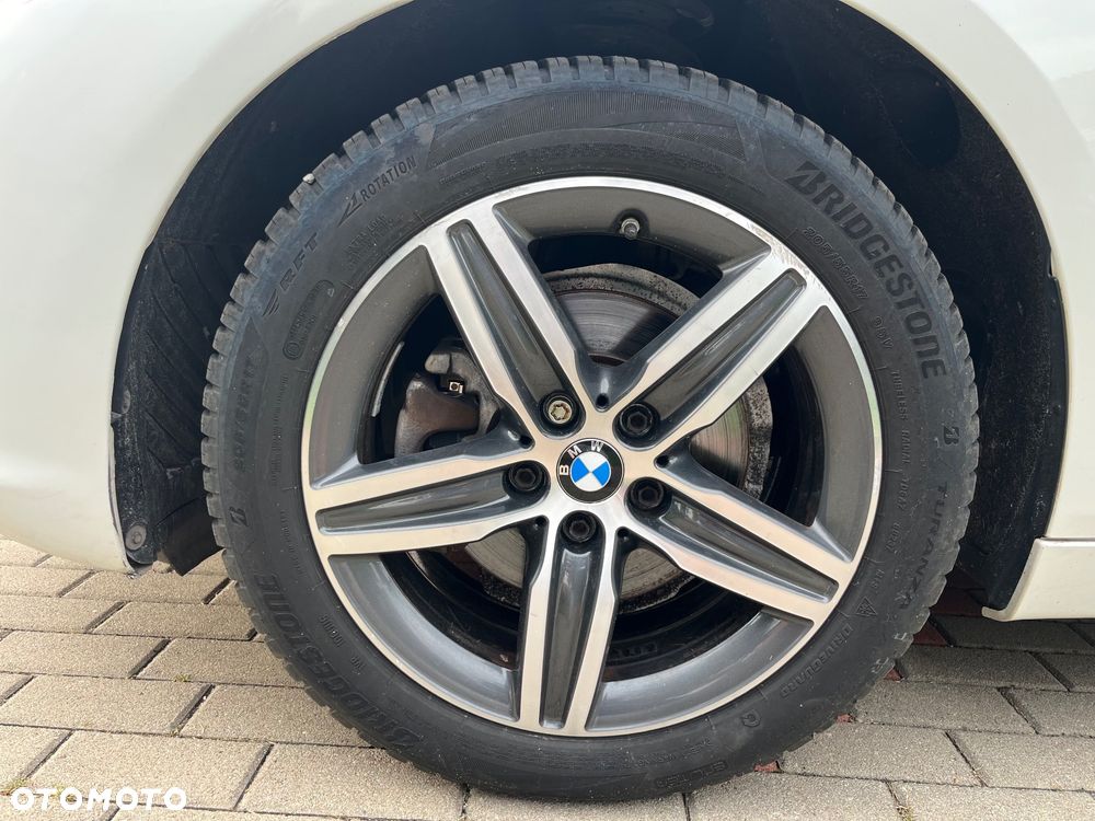 BMW Seria 2 218d xDrive Sport-Aut Sport Line - 14