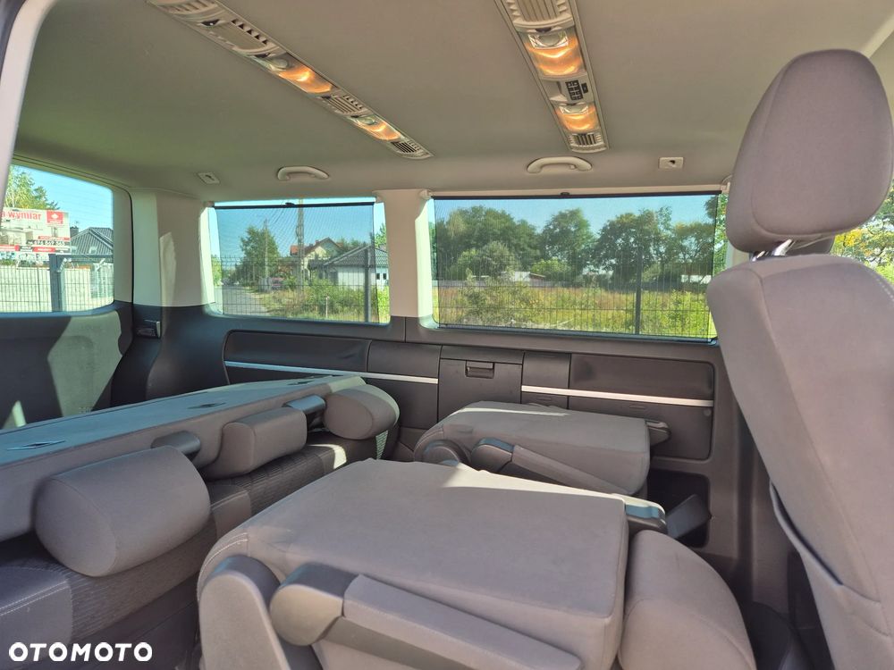 Volkswagen Multivan - 29