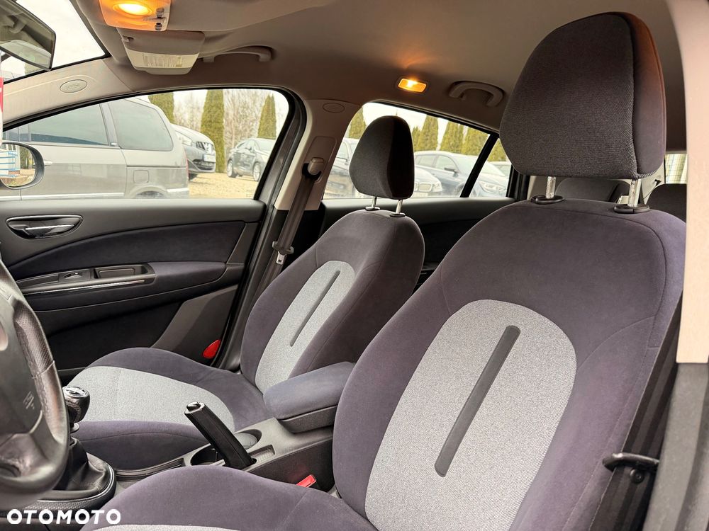 Fiat Bravo 1.4 16V Multiair Dynamic - 11