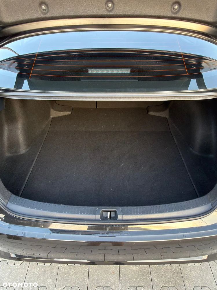 Toyota Corolla 1.6 Comfort - 8