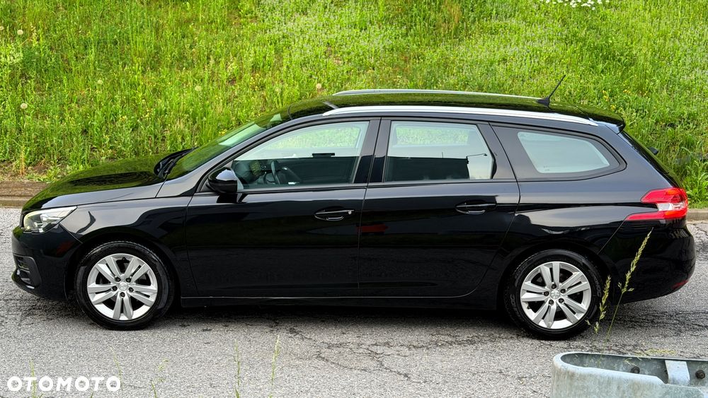Peugeot 308 PureTech 130 GPF Stop & Start Active Business-Paket - 34