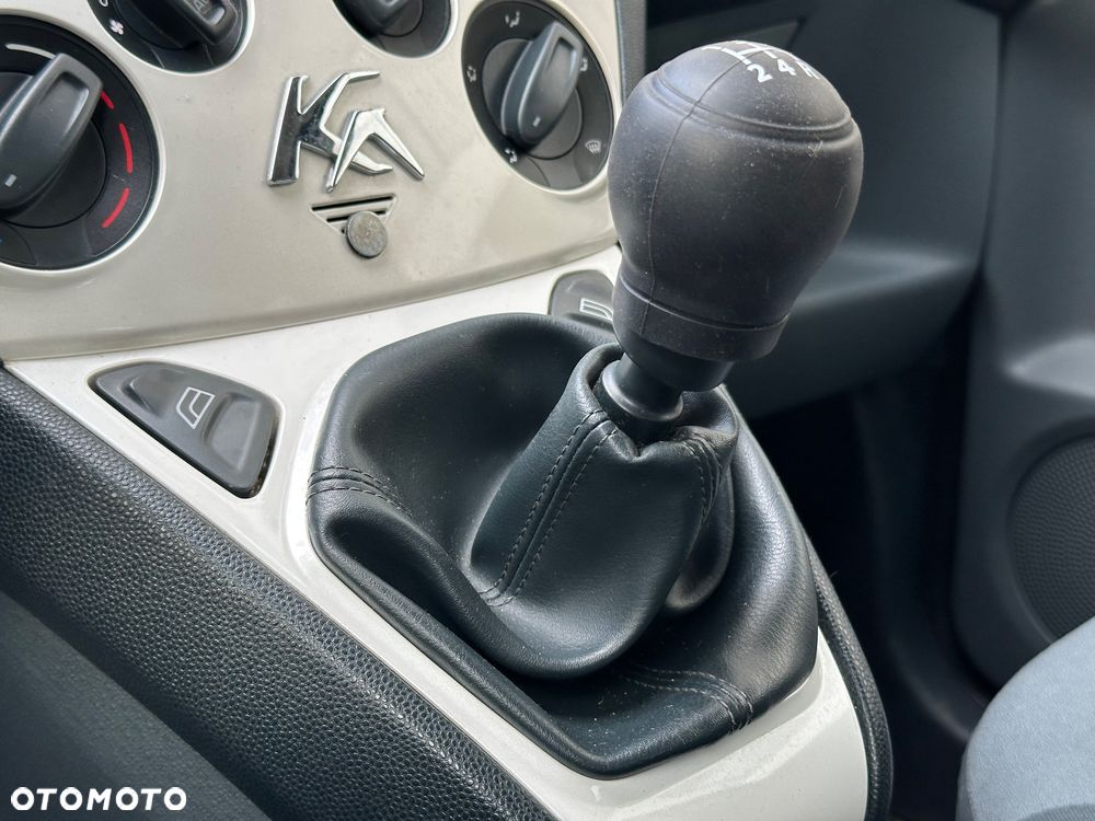Ford KA 1.2 Digital - 9