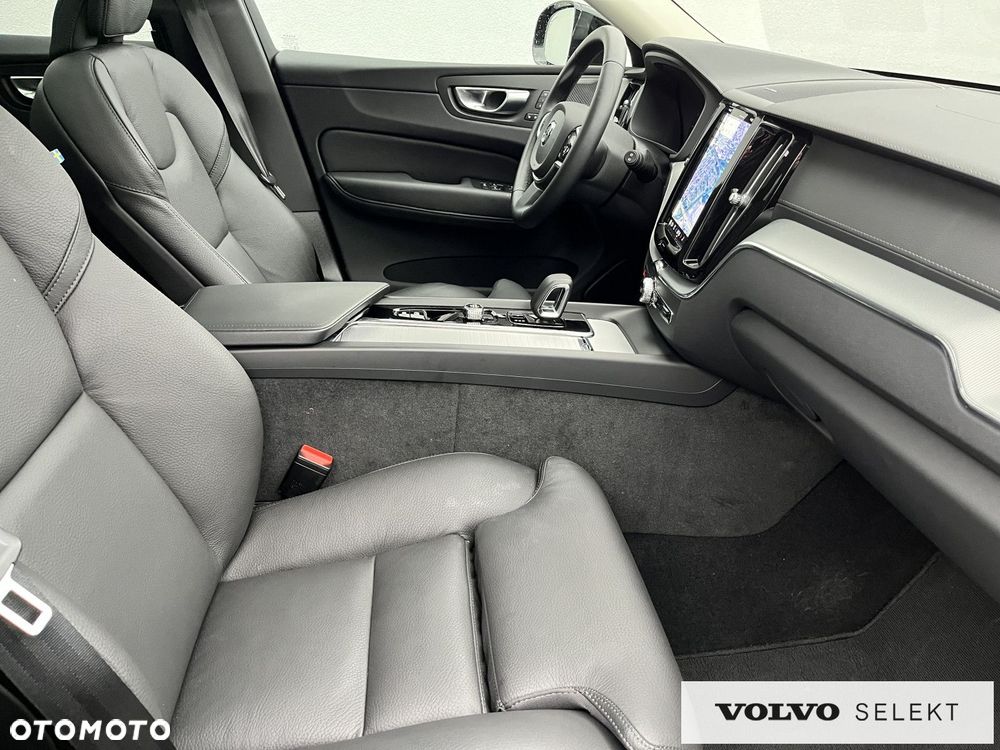 Volvo XC 60 - 33