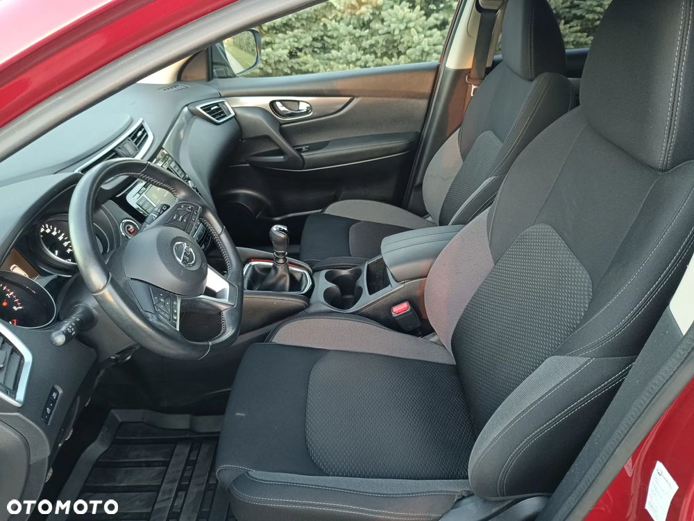 Nissan Qashqai 1.3 DIG-T N-Connecta - 15