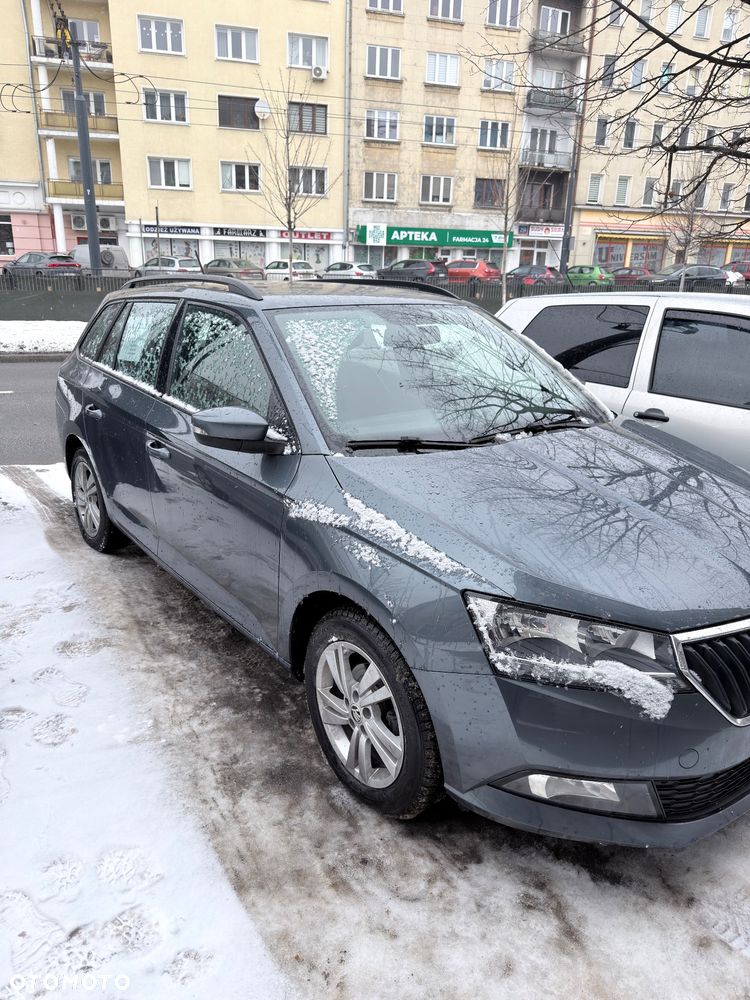 Skoda Fabia 1.0 TSI Ambition - 2