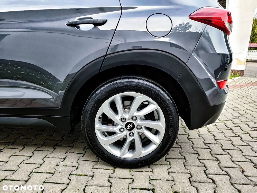 Hyundai Tucson blue 1.6 GDi 2WD Navi - 20