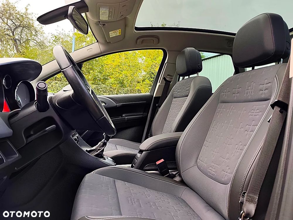 Opel Meriva 1.4 T Cosmo - 11