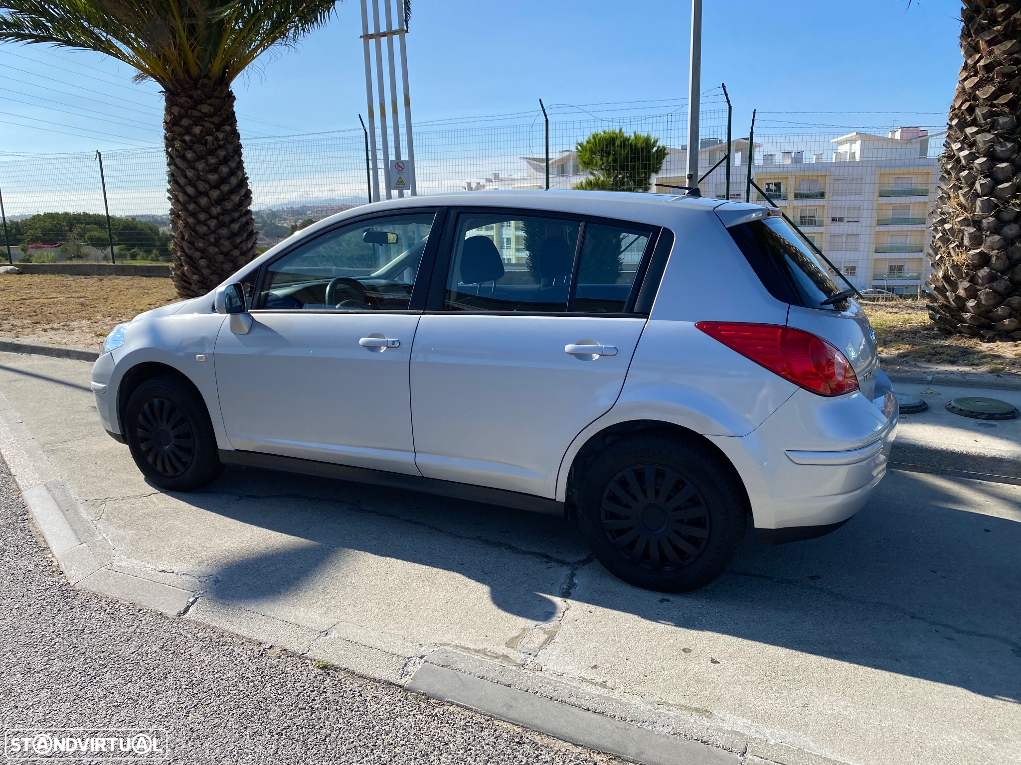 Nissan Tiida 1.5 dCi acenta - 2