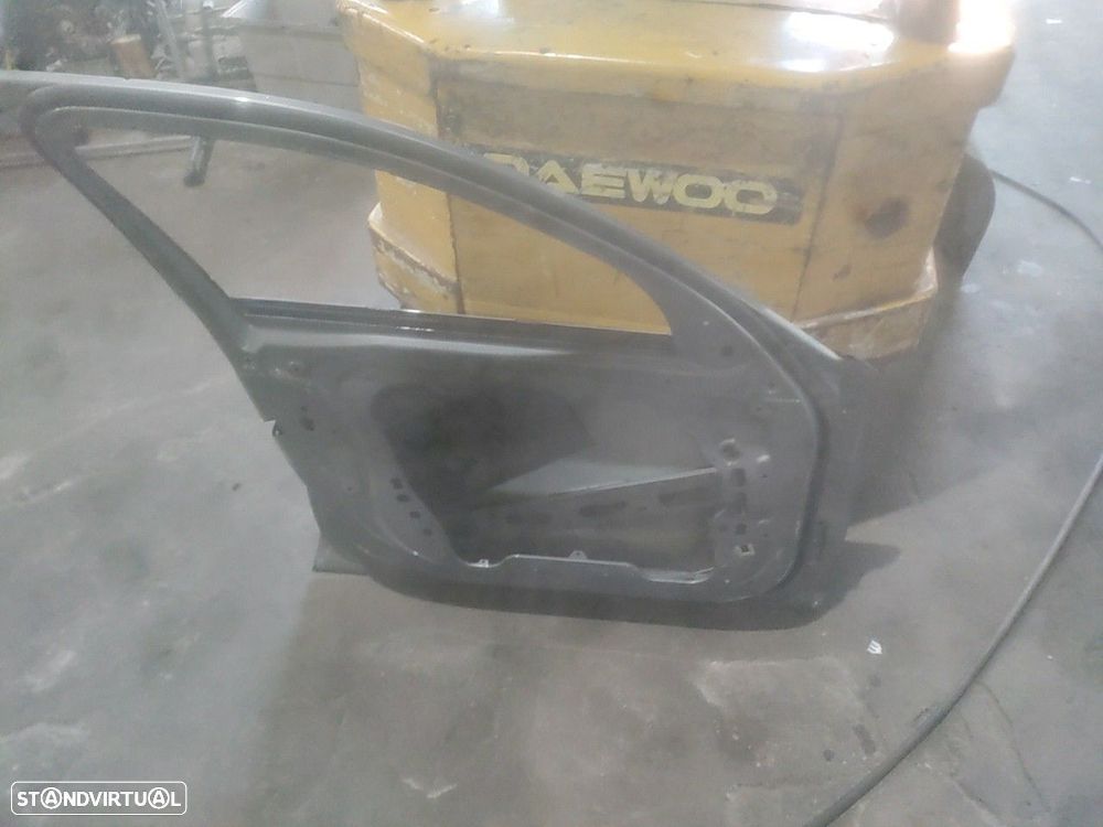 Porta Frente Esquerda Nua Bmw 1 (F40) - 5