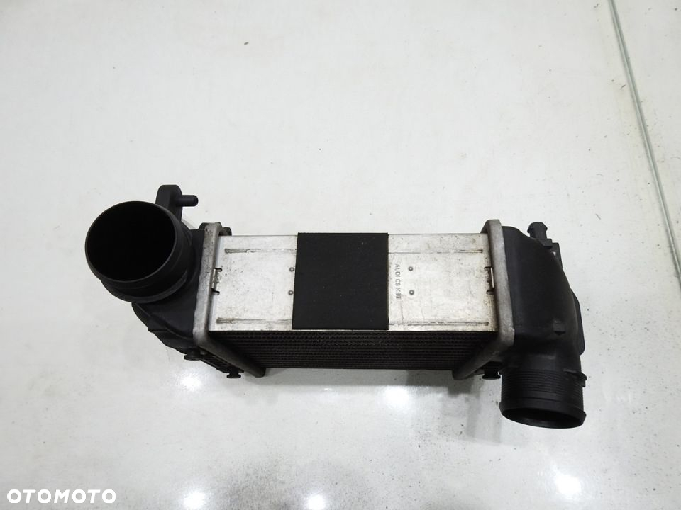 CHŁODNICA INTERCOOLER PRAWA AUDI A6 C6 2.7 V6 TDI - 2