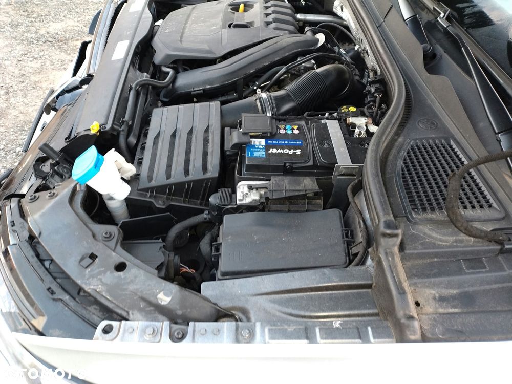 Volkswagen Golf - 13