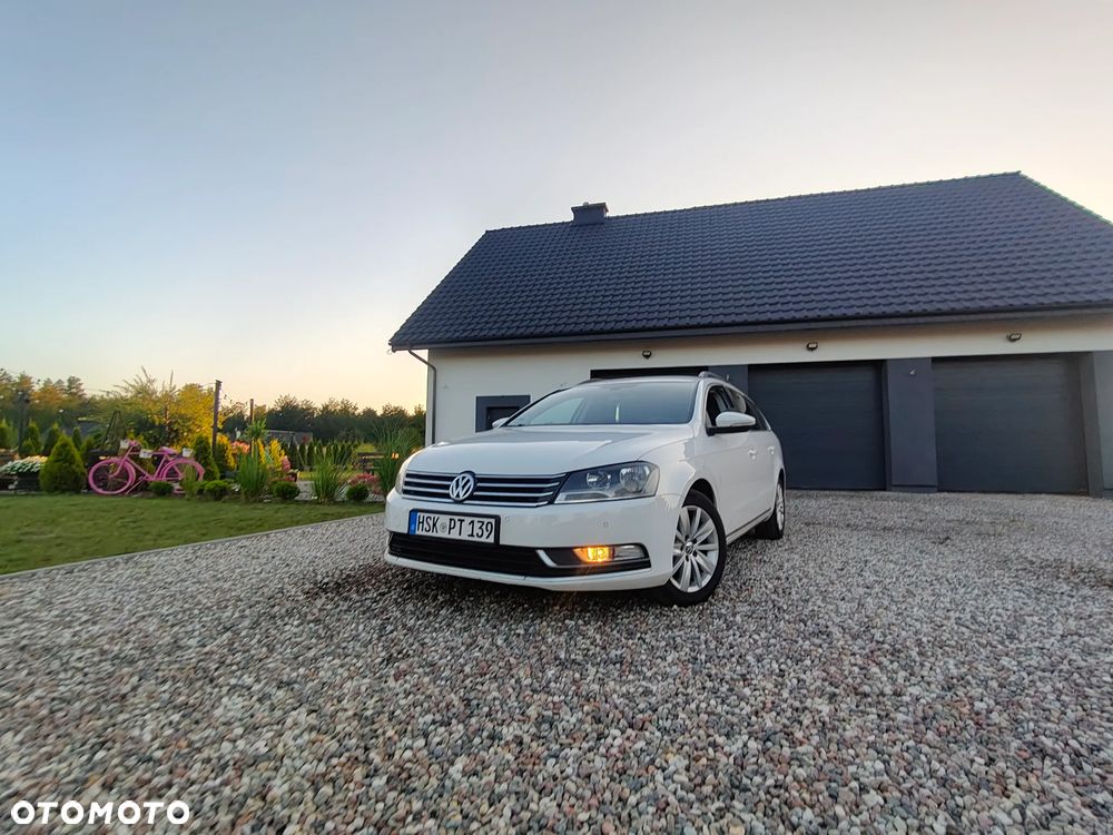 Volkswagen Passat - 4