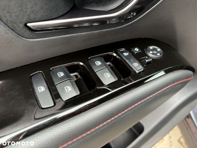 Hyundai Tucson 1.6 T-GDi HEV N Line 4WD - 32