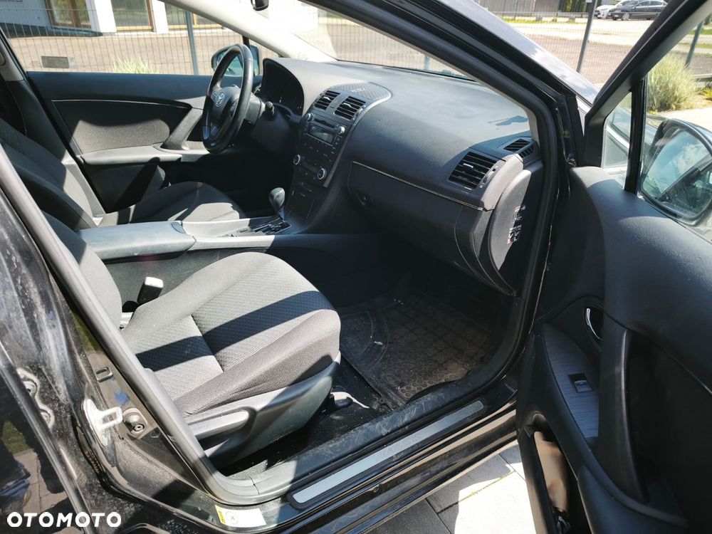 Toyota Avensis 1.8 Sol plus MS - 10