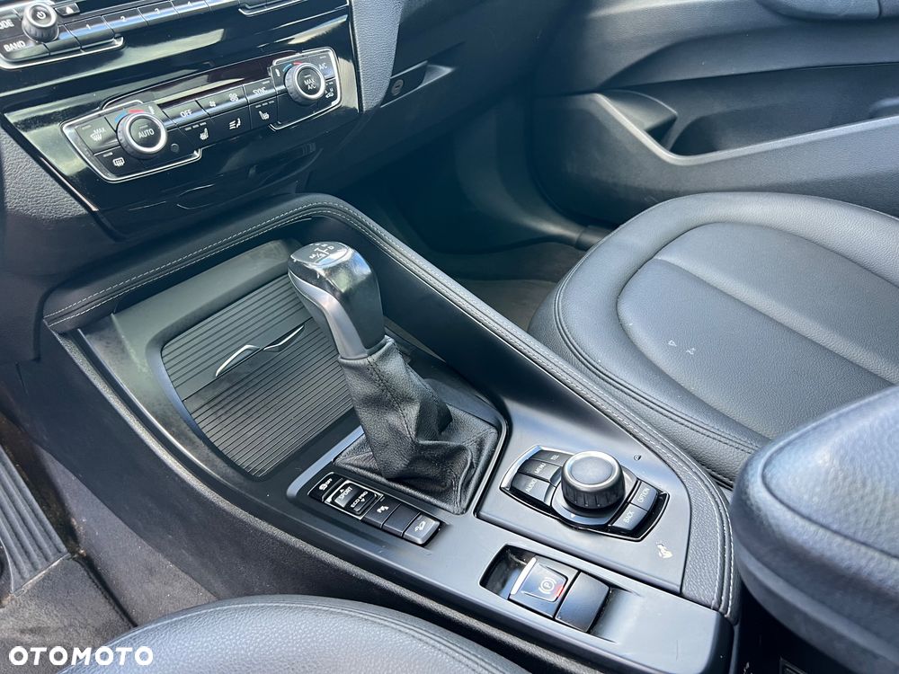BMW X1 - 16
