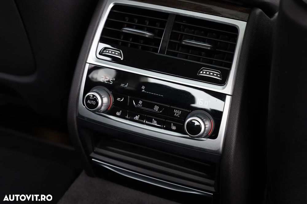BMW Seria 7 745Le - 15