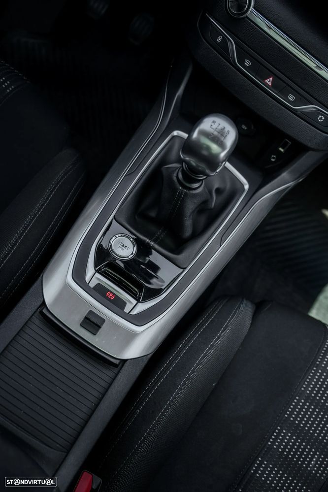 Peugeot 308 SW BlueHDi 120 Stop & Start Allure - 22