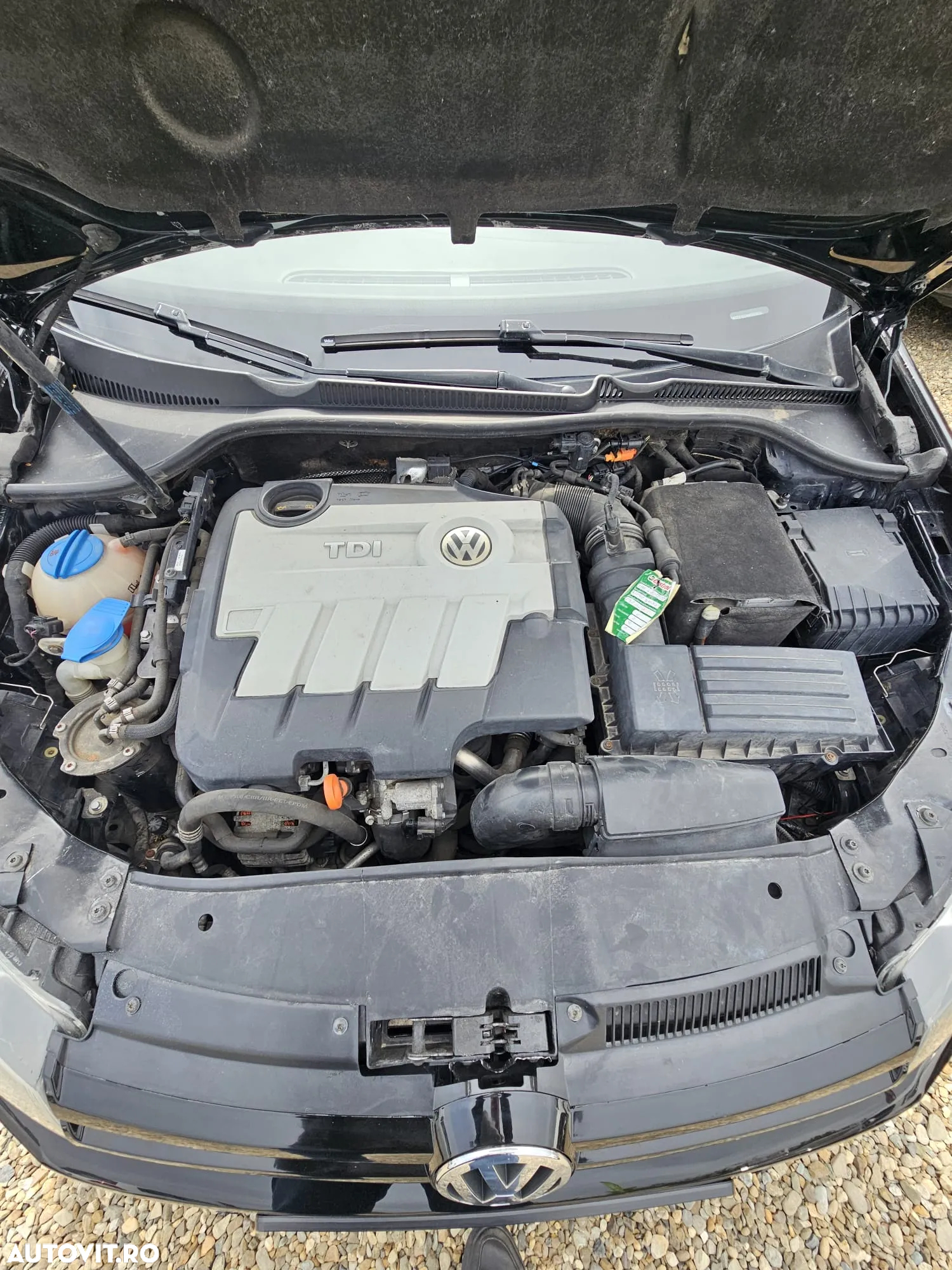 Volkswagen Golf - 18