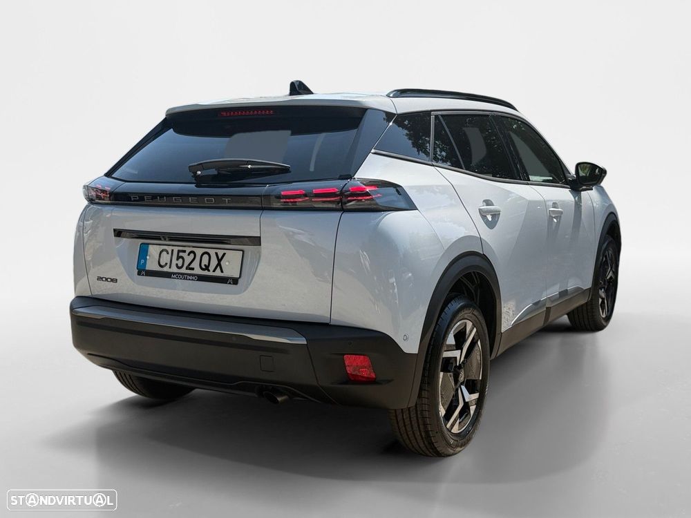Peugeot 2008 1.2 Allure - 4