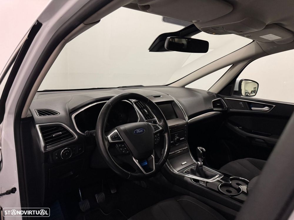 Ford S-Max 2.0 TDCi Titanium - 6