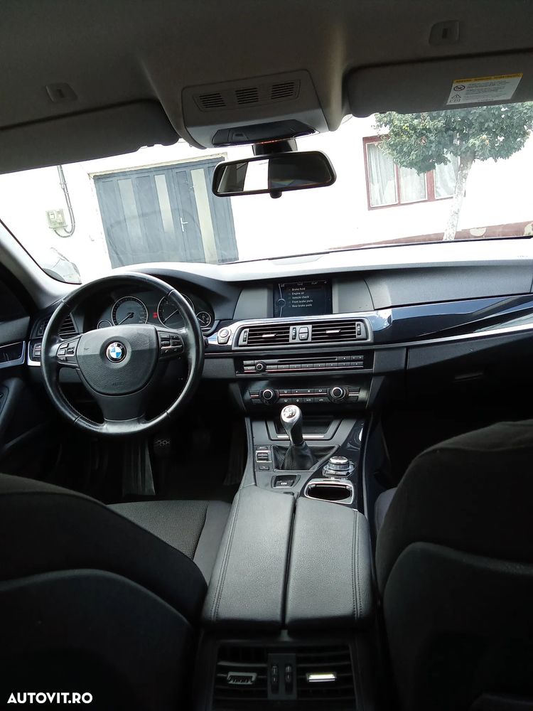 BMW Seria 5 520d Luxury Line - 19