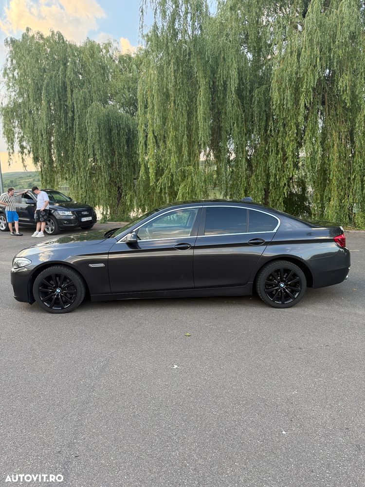 BMW Seria 5 518d Aut. Luxury Line - 3