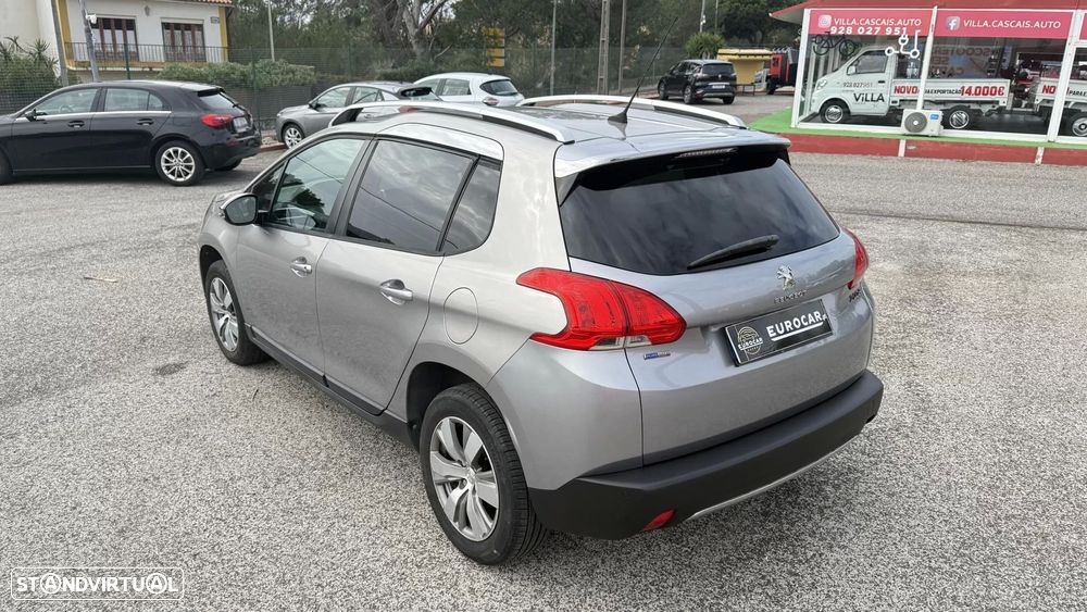 Peugeot 2008 1.2 PureTech Style - 11