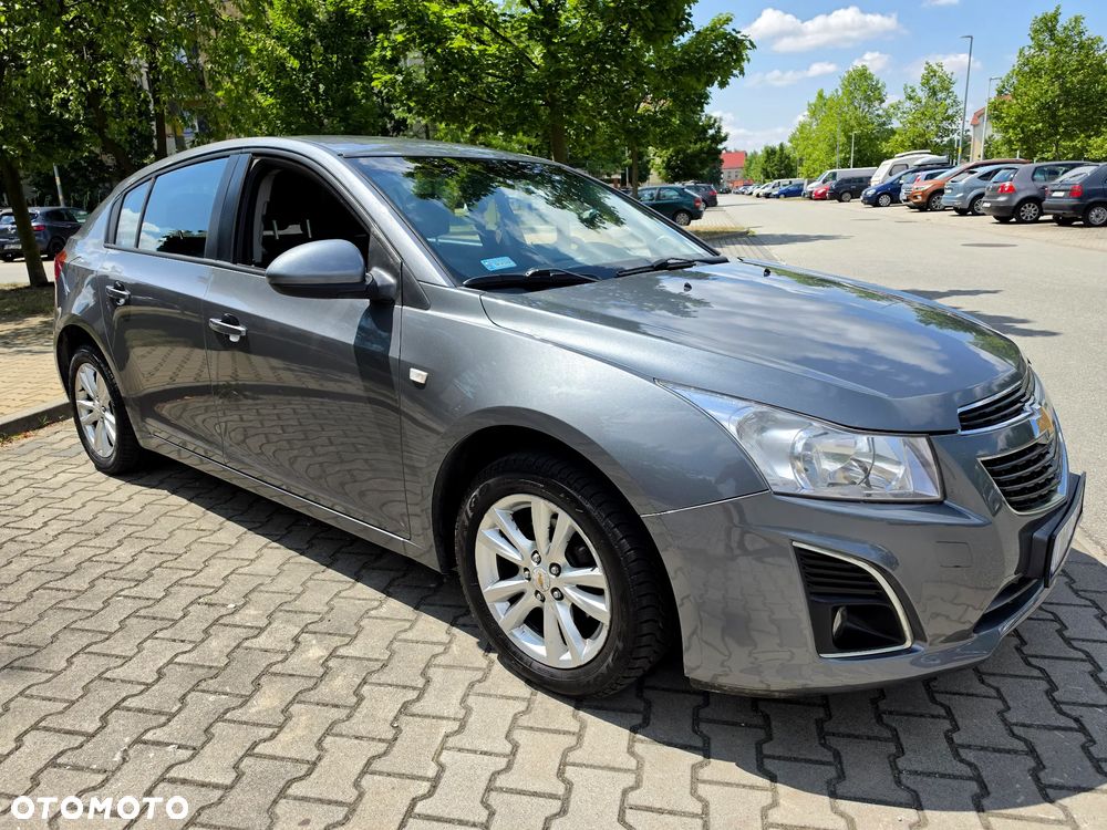 Chevrolet Cruze - 4