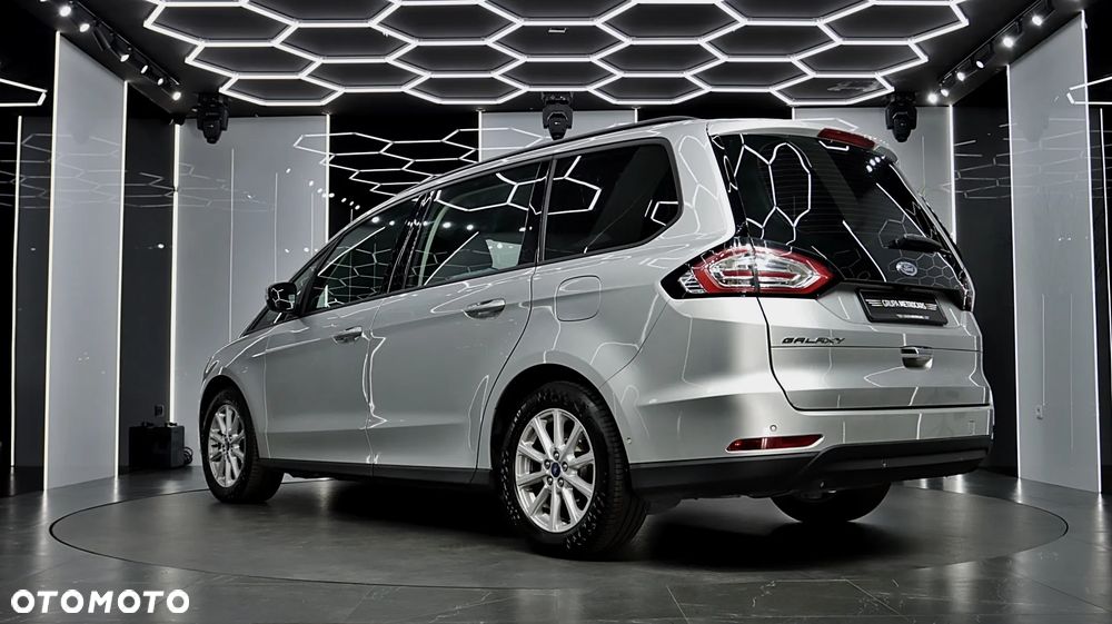 Ford Galaxy - 5