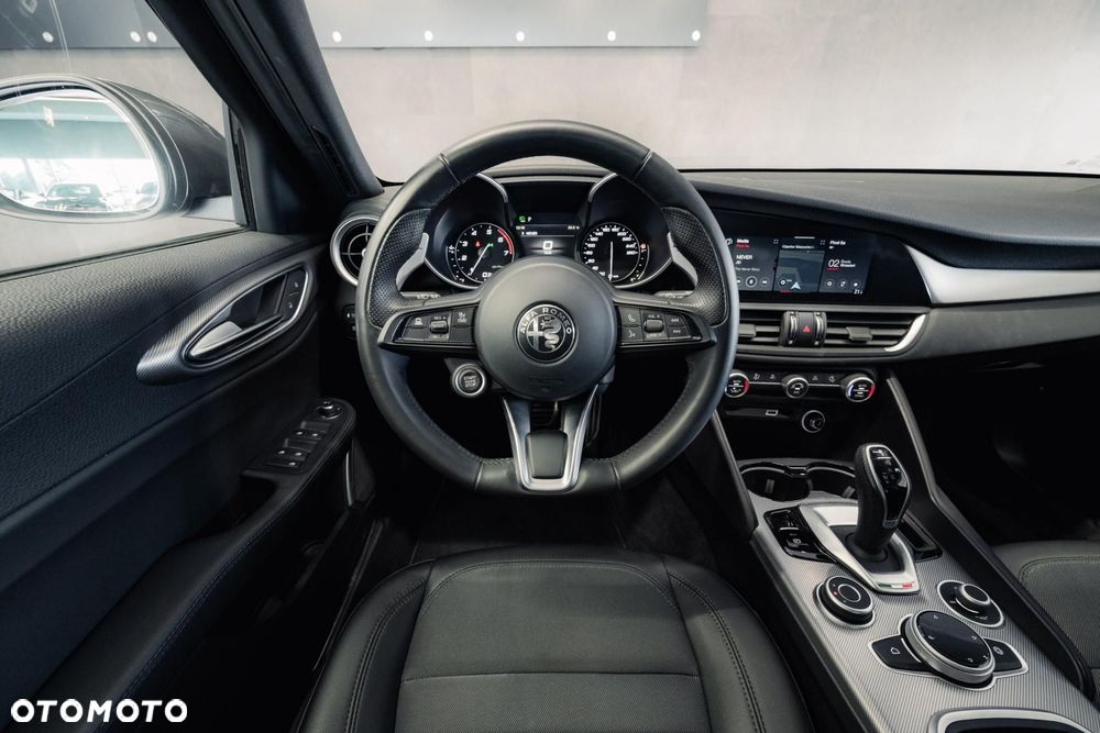 Alfa Romeo Giulia 2.0 Turbo Sprint - 11