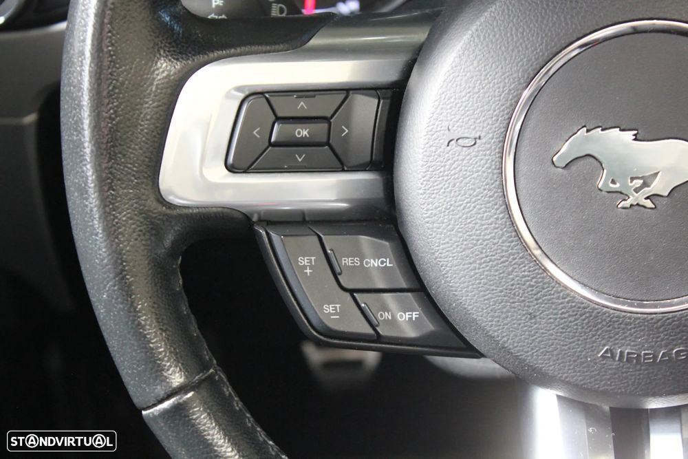 Ford Mustang Cabrio 2.3 Eco Boost - 17